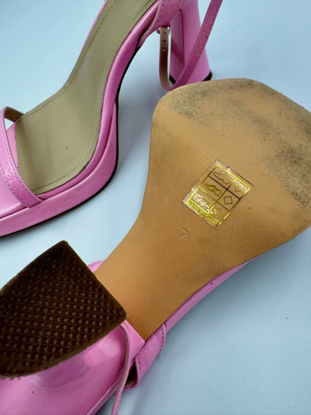 Pink Snakeskin Platform Sandals Square Toe Flare Heel Barbiecore Size 7